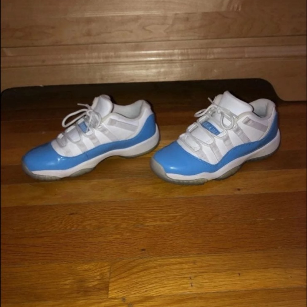 JORDANS - Picture 2 of 8